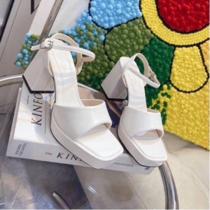Giày sandal nữ cao gót đúp vuông 9cm da mềm kiểu cổ điển sang trọng Đ09