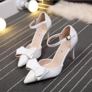 Giày cao gót nhọn 8p bít mũi da bóng kết nơ xinh - BM88