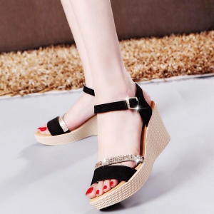 Giày sandal nữ đế xuồng cao 9p quai ngang kết dây xoàn - X016