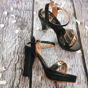 Giày sandal nữ cao gót đúp vuông 11cm quai bản nhung kết khóa đồng tiền - Đ10