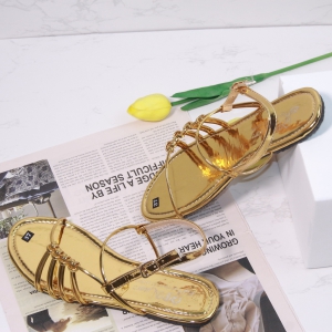 Giày sandal nữ cao gót vuông đen gai quai ngang da mềm bít gót-DB017