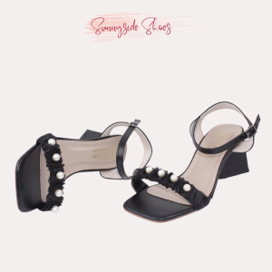 Giày sandal nữ cao gót tam giác 6.5cm quai ngang dún kết châu SD101