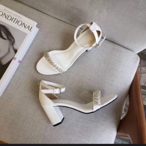 Giày sandal nữ cao gót vuông 7p quai ngang kết khóa đính đá - SD193