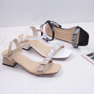 Giày sandal nữ cao gót vuông 3p quai bản ngang da mềm kết  quai ánh kim gấp chéo - SD231